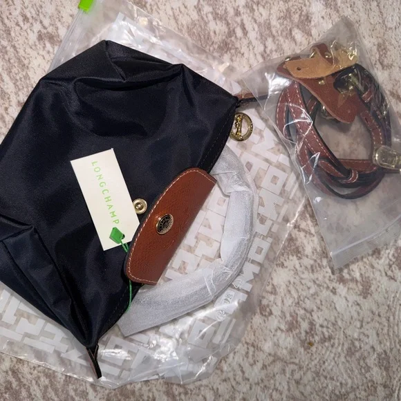 LE PLIAGE ORIGINAL POUCH WITH HANDLE - Picture 4 of 6